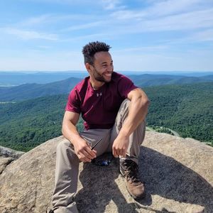 Meet your Posher, Devin